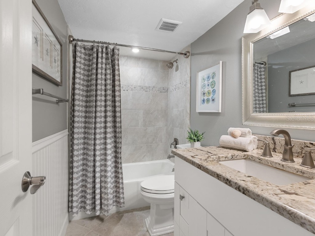 8701 Midnight Pass Road #104 Sarasota FL 34242 - LITTLE SARASOTA BAY A4657368 image24