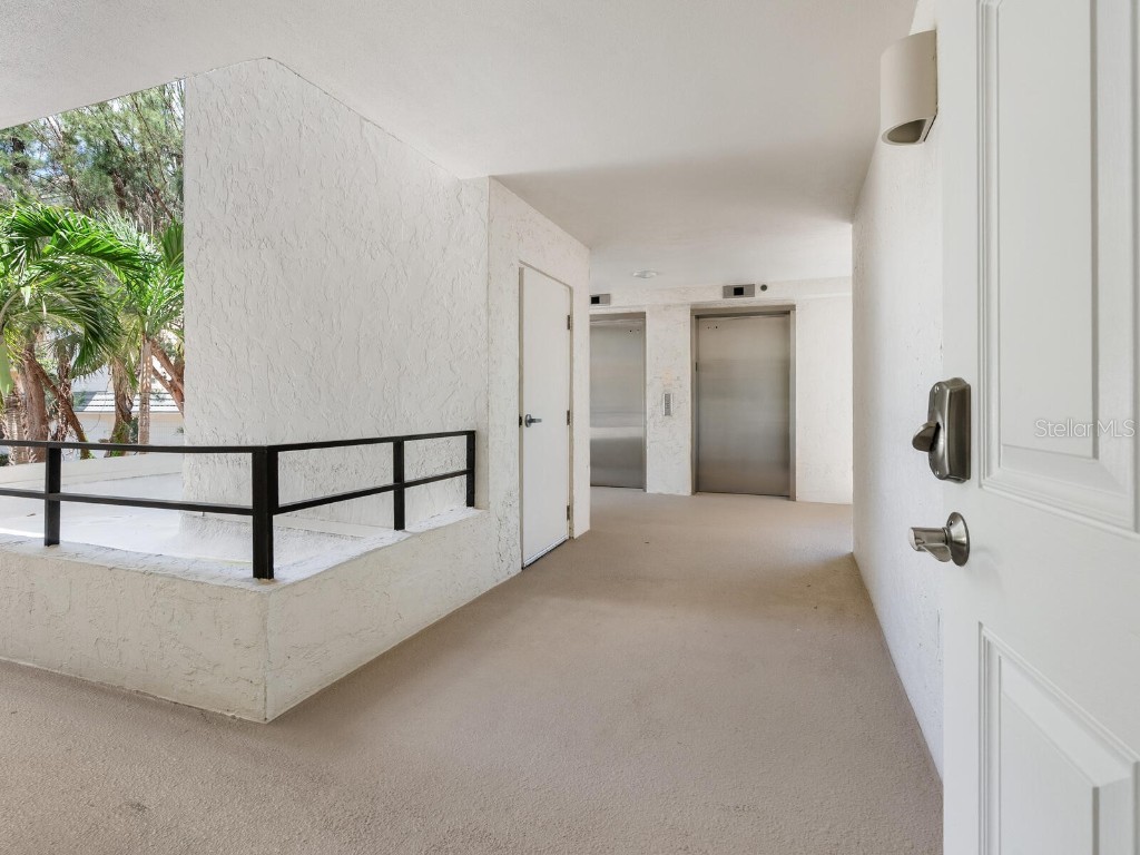 8701 Midnight Pass Road #104 Sarasota FL 34242 - LITTLE SARASOTA BAY A4657368 image27