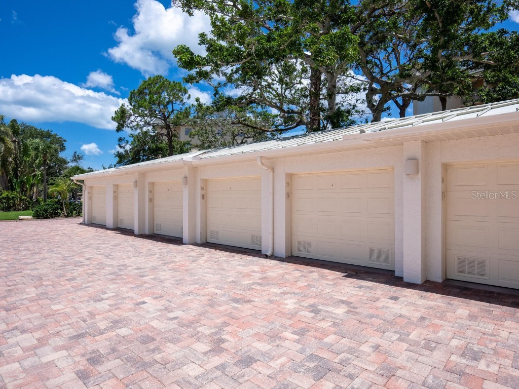 8701 Midnight Pass Road #104 Sarasota FL 34242 - LITTLE SARASOTA BAY A4657368 image28