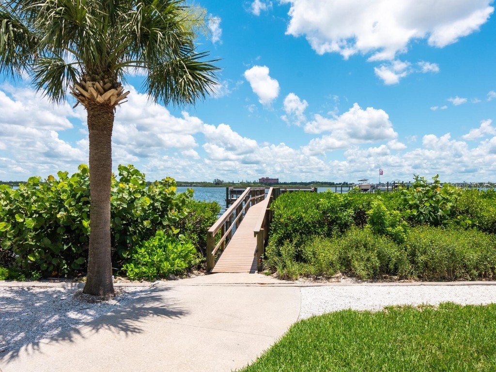 8701 Midnight Pass Road #104 Sarasota FL 34242 - LITTLE SARASOTA BAY A4657368 image40