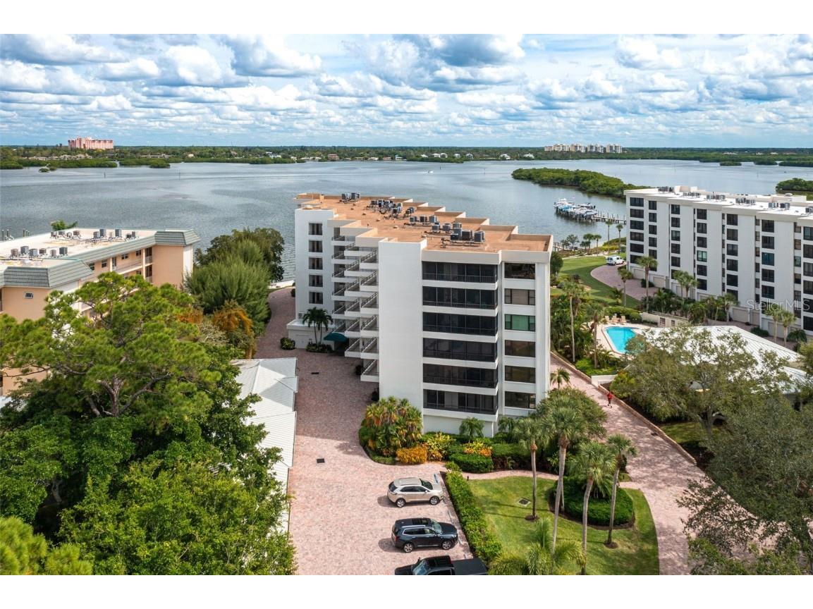 8701 Midnight Pass Road #106A Sarasota FL 34242 A4668247 image1
