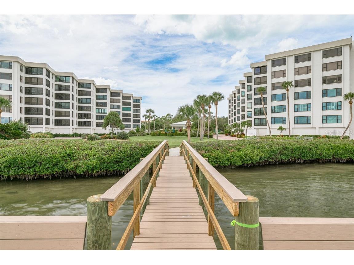 8701 Midnight Pass Road #106A Sarasota FL 34242 A4668247 image48