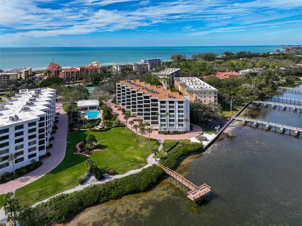 8701 Midnight Pass Road #304A Sarasota FL 34242 A4598069 image1