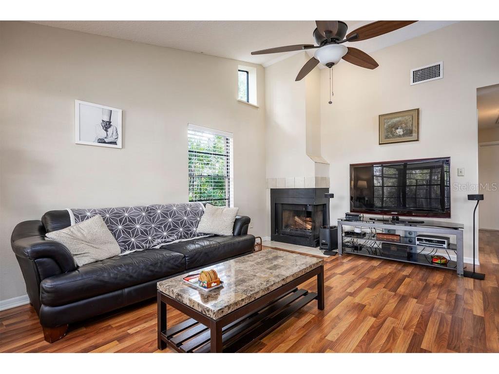 8701 Rose Pointe Court Orlando FL 32835 - LAKE ROSE O6395753 image12