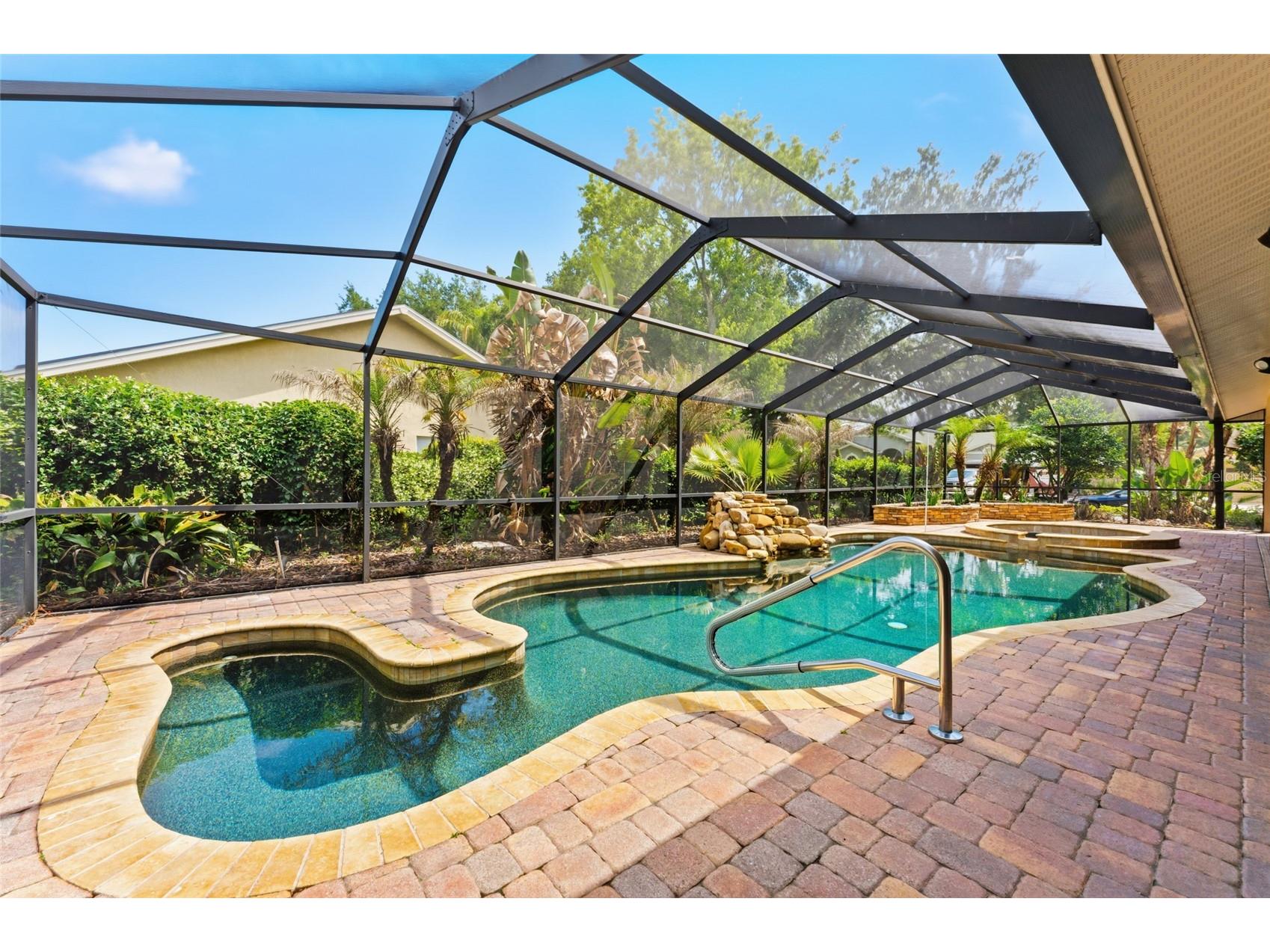 8701 Tantallon Circle Tampa FL 33647 TB8499634 image5