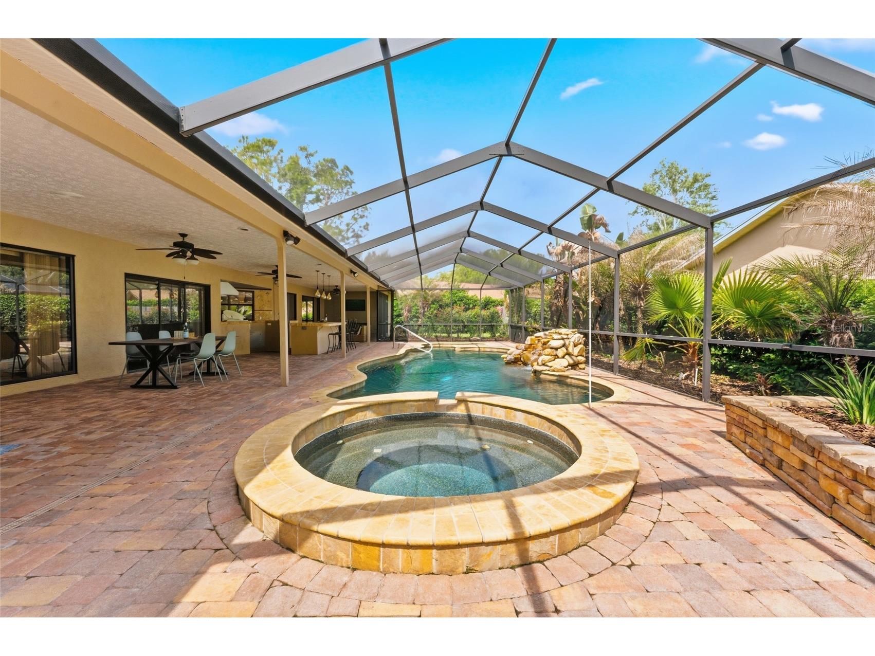 8701 Tantallon Circle Tampa FL 33647 TB8499634 image65