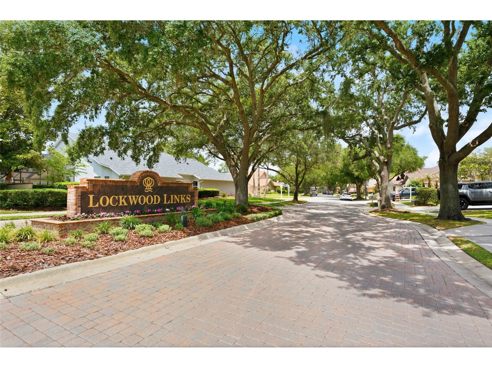 8701 Tantallon Circle Tampa FL 33647 TB8499634 image72
