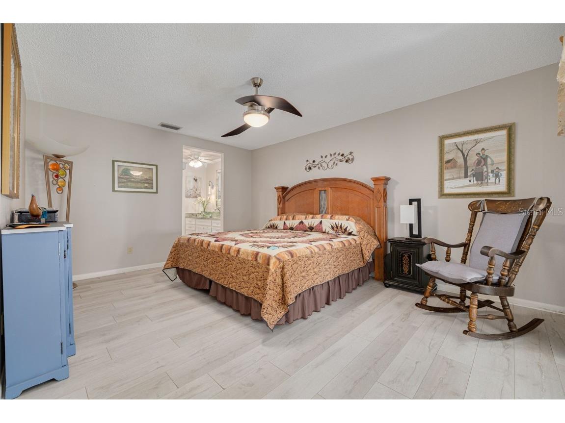 8702 40th Way N Pinellas Park FL 33782 TB8438910 image18