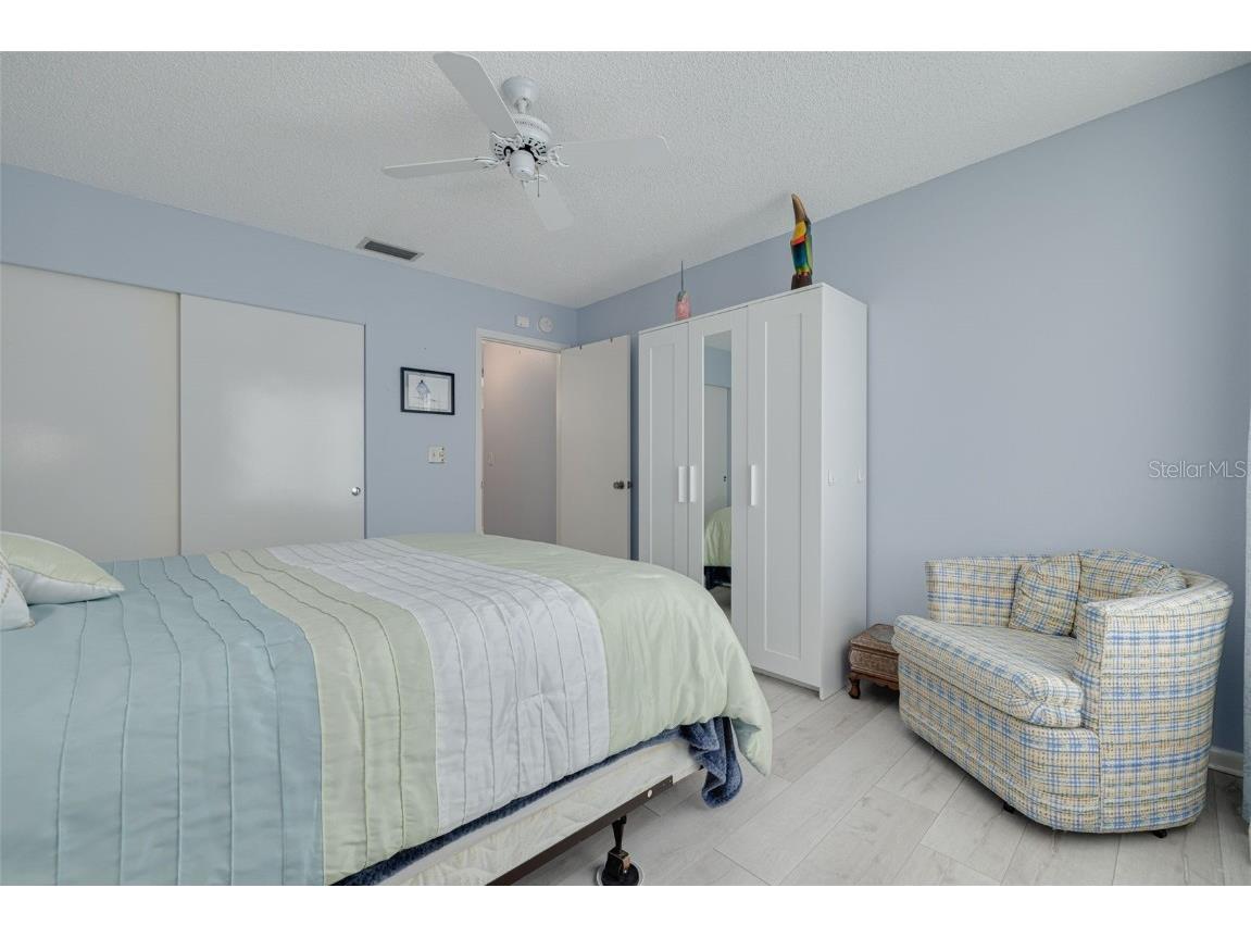 8702 40th Way N Pinellas Park FL 33782 TB8438910 image25