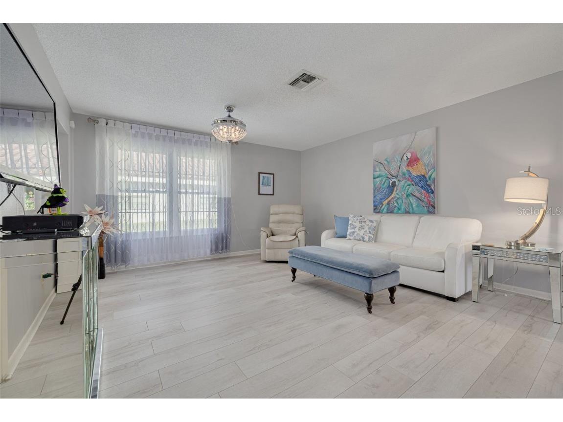 8702 40th Way N Pinellas Park FL 33782 TB8438910 image9