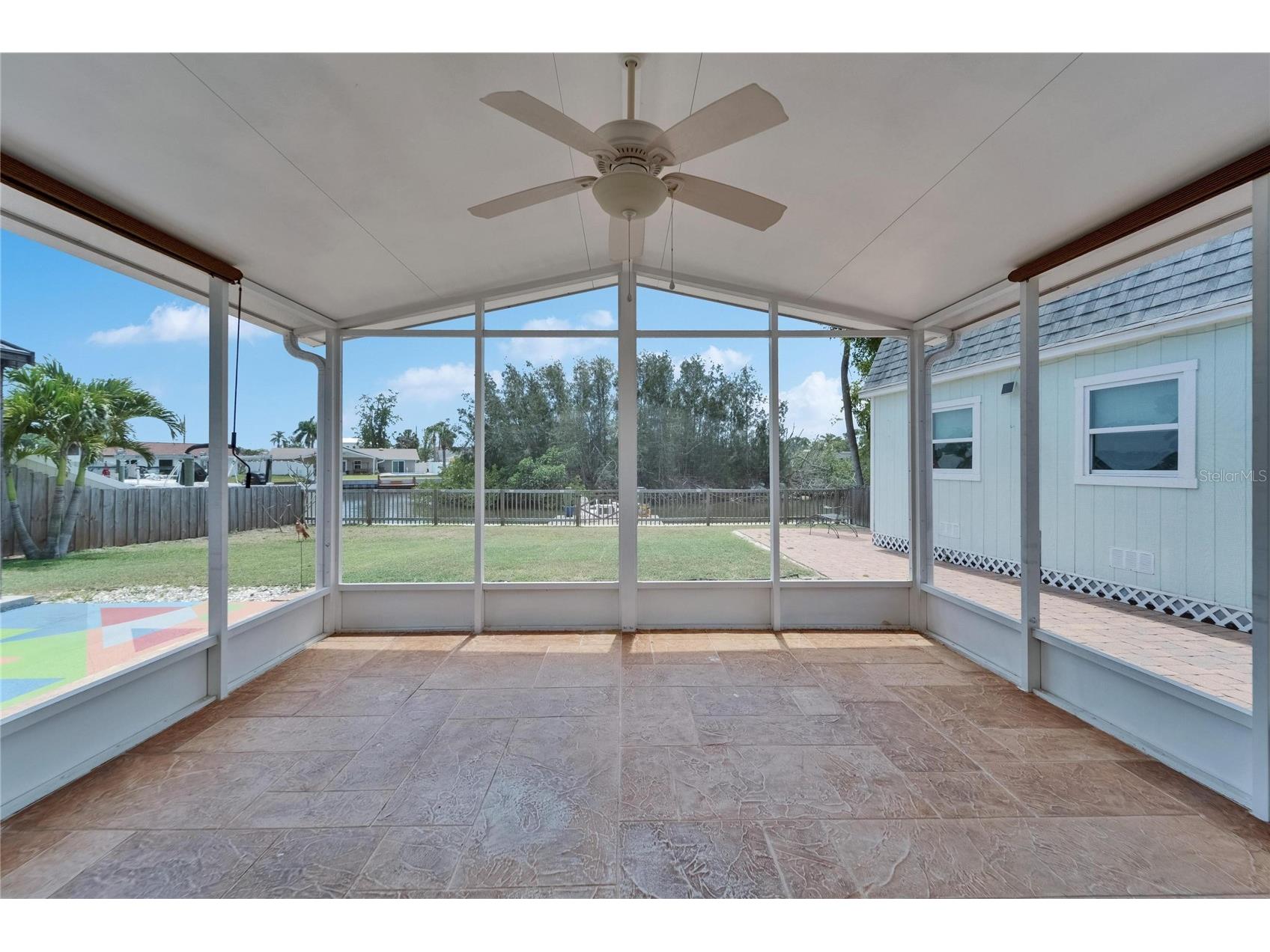 8702 Driftwood Drive Tampa FL 33615 TB8519308 image20