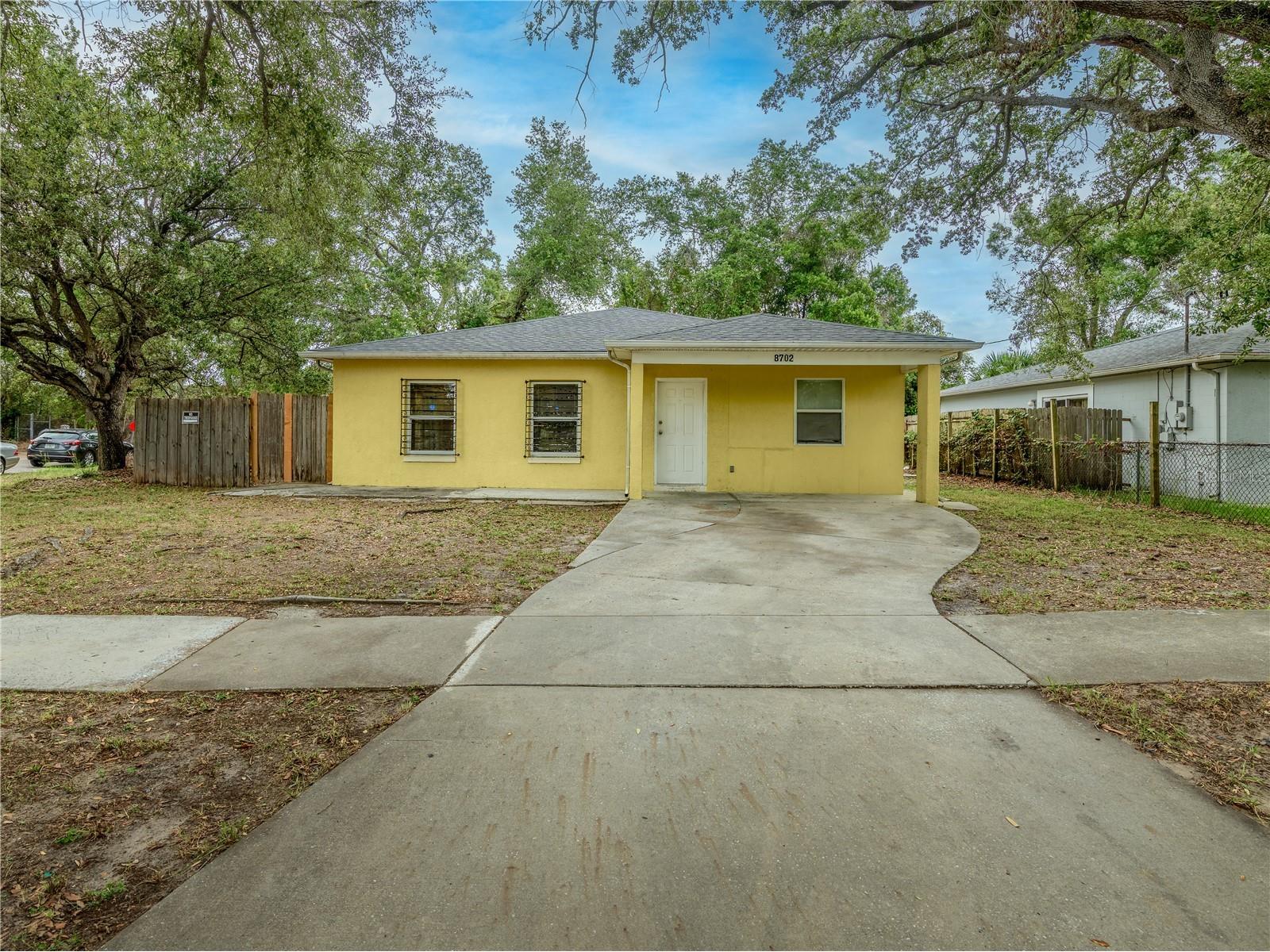 8702 Fish Lake Road Tampa FL 33619 TB8517277 image1