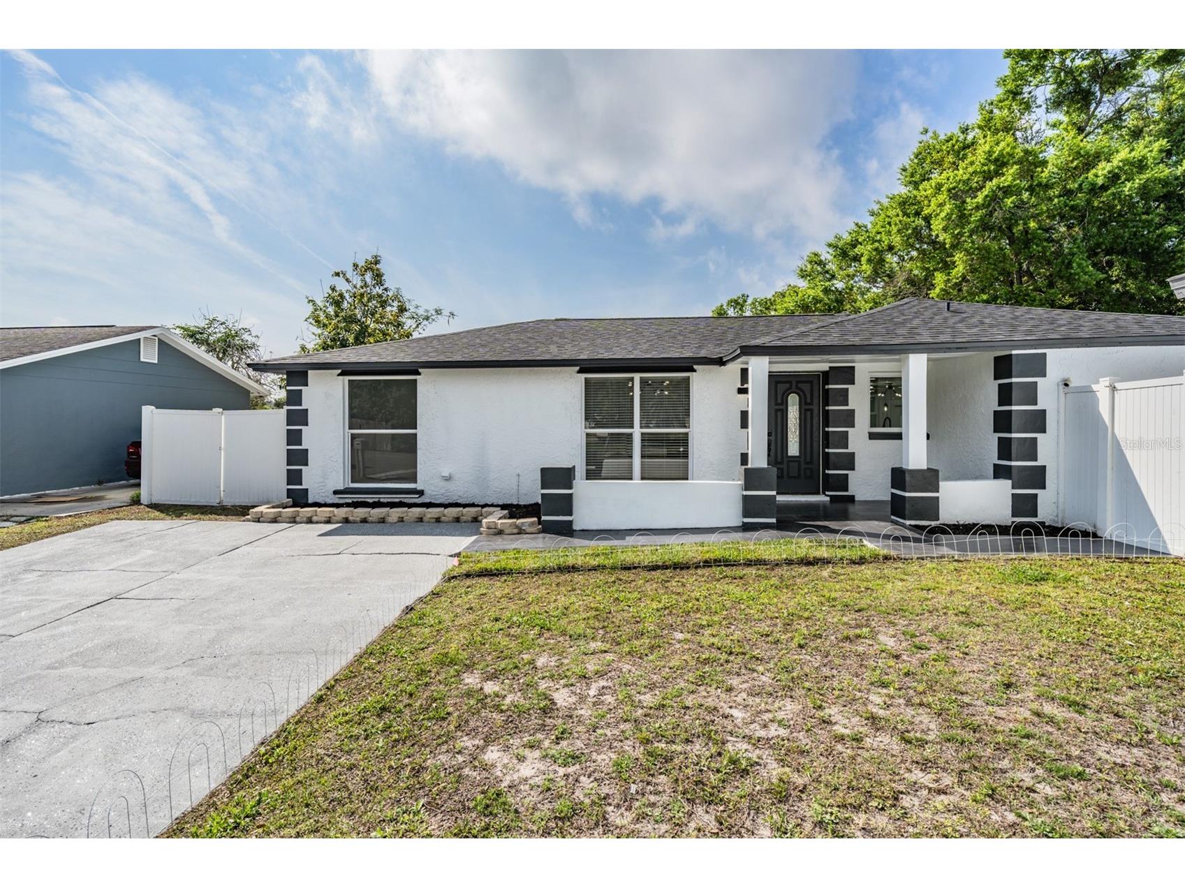 8702 Friendship Court Tampa FL 33634 TB8484914 image1
