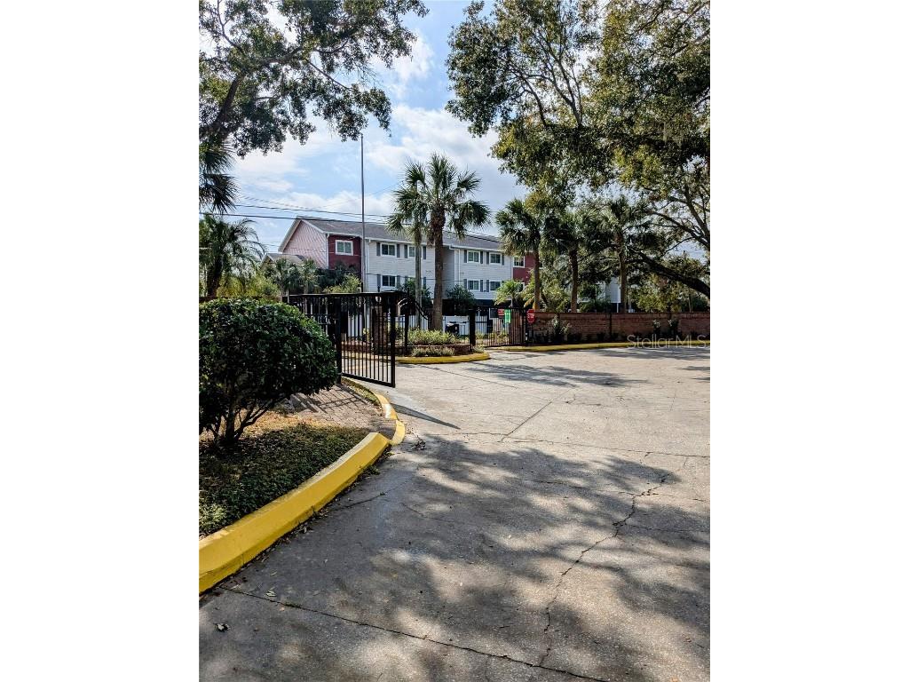 8702 Mallard Reserve Drive #104 Tampa FL 33614 TB8448558 image16