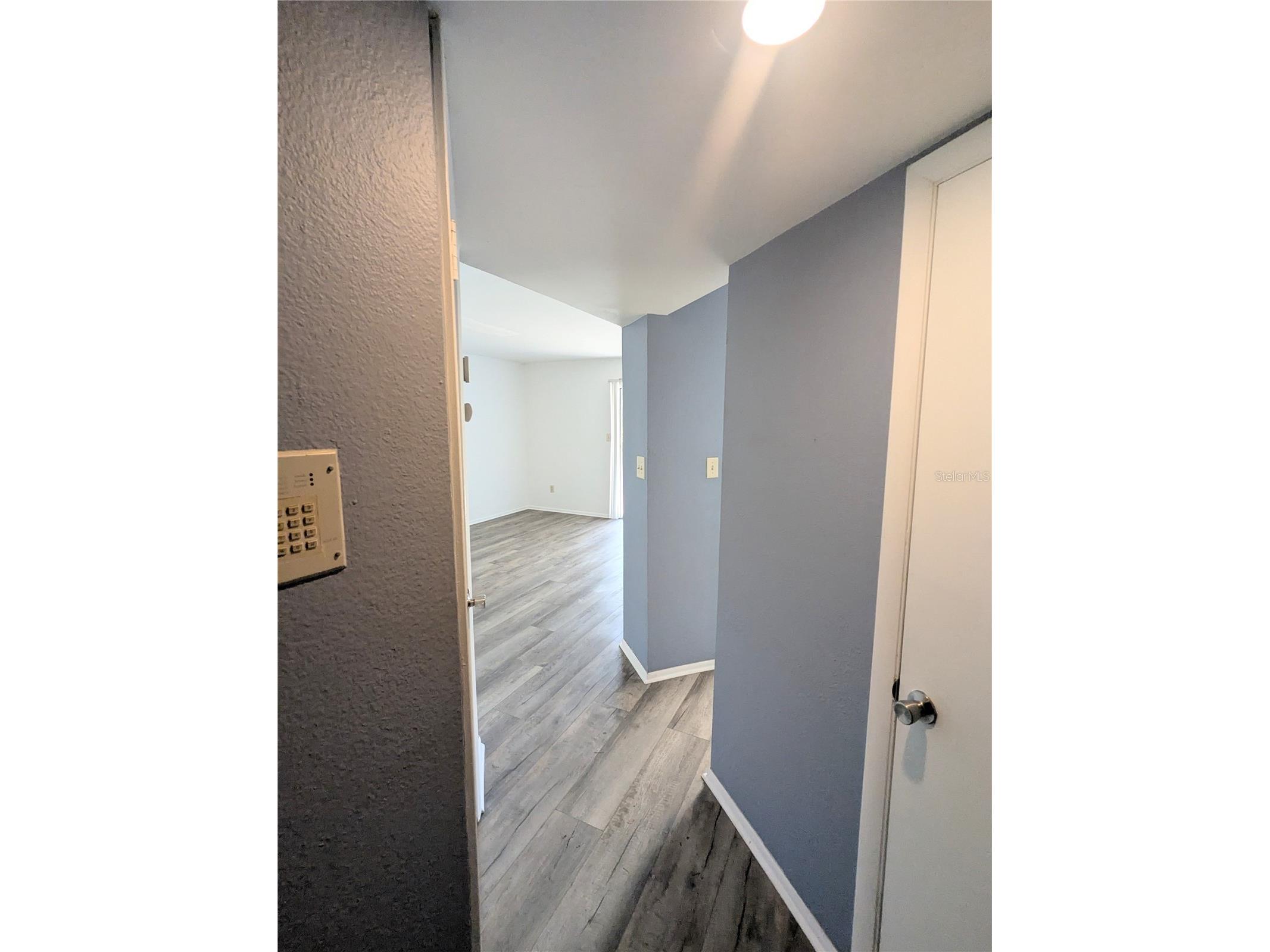 8702 Mallard Reserve Drive #104 Tampa FL 33614 TB8489758 image3