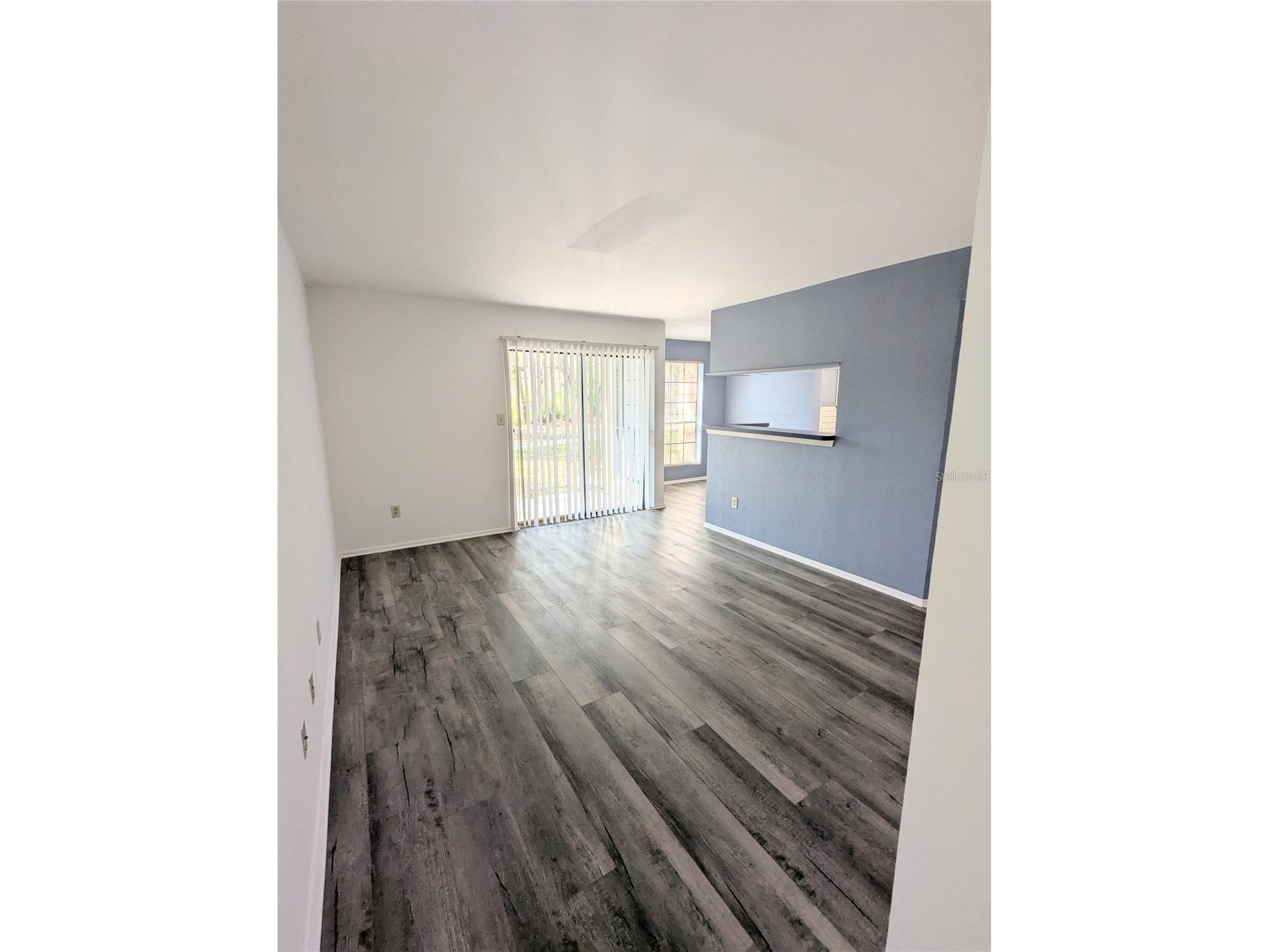 8702 Mallard Reserve Drive #104 Tampa FL 33614 TB8489758 image4