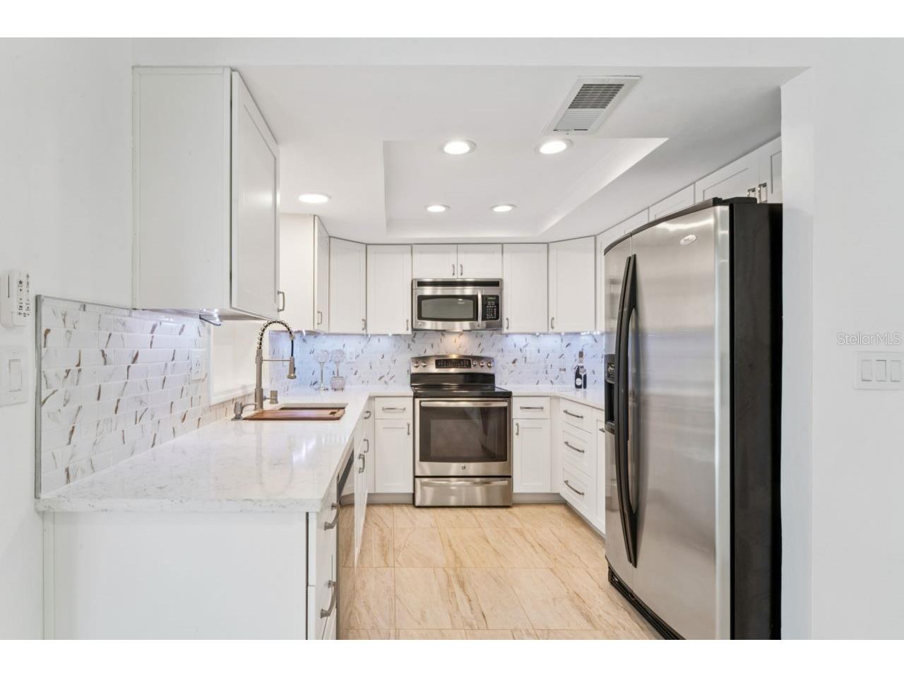 8702 Seeley Lane Hudson FL 34667 W7883153 image10