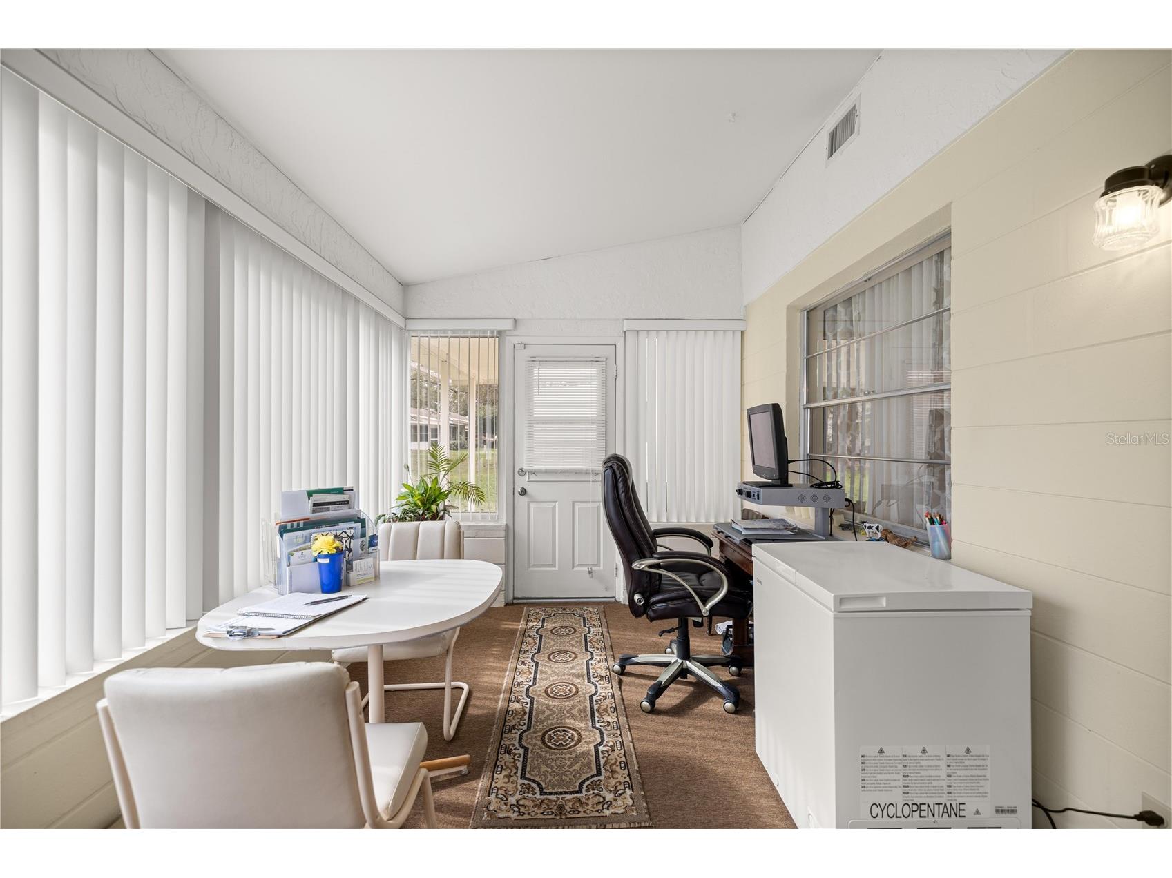 8702 SW 94th Street #E Ocala FL 34481 OM716708 image24