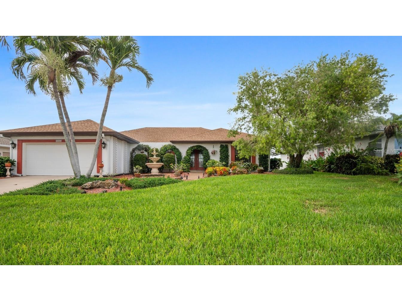 8703 53rd Avenue W Bradenton FL 34210 A4657579 image1