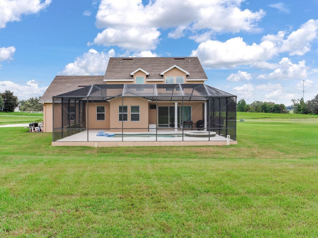 8703 Alafia Hills Drive Plant City FL 33567 TB8427669 image30