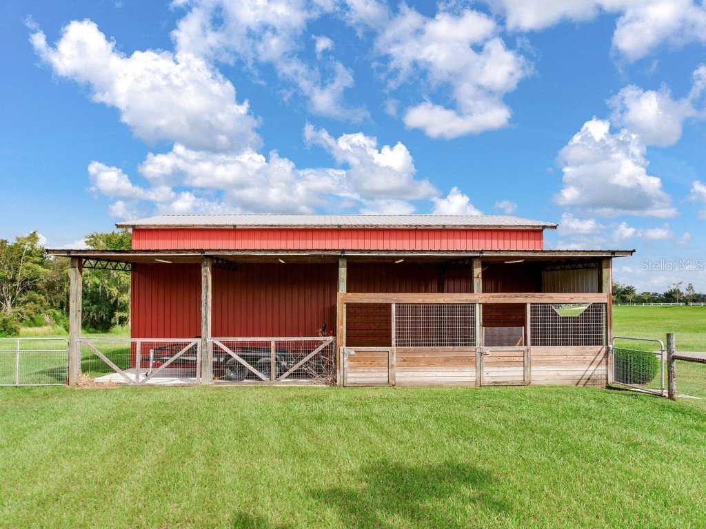 8703 Alafia Hills Drive Plant City FL 33567 TB8427669 image34