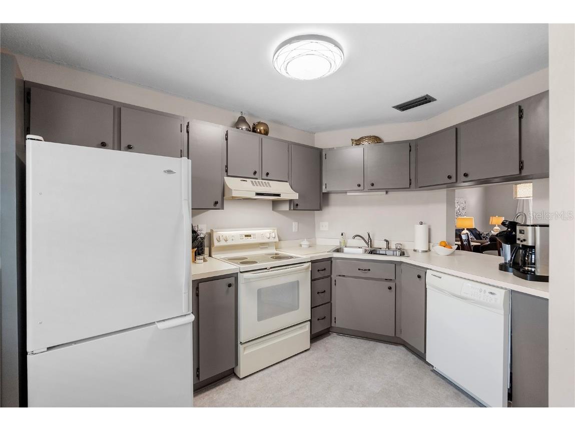 8703 Bardmoor Boulevard #305 Seminole FL 33777 TB8382416 image5