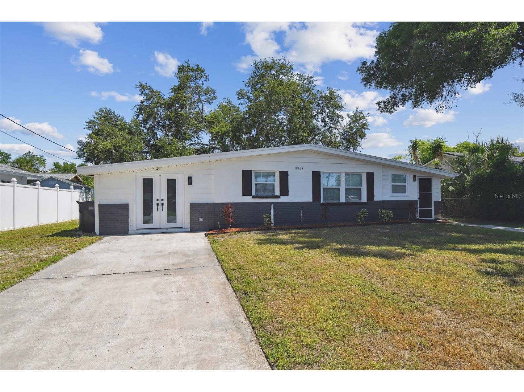 8703 Driftwood Drive Tampa FL 33615 TB8518257 image11