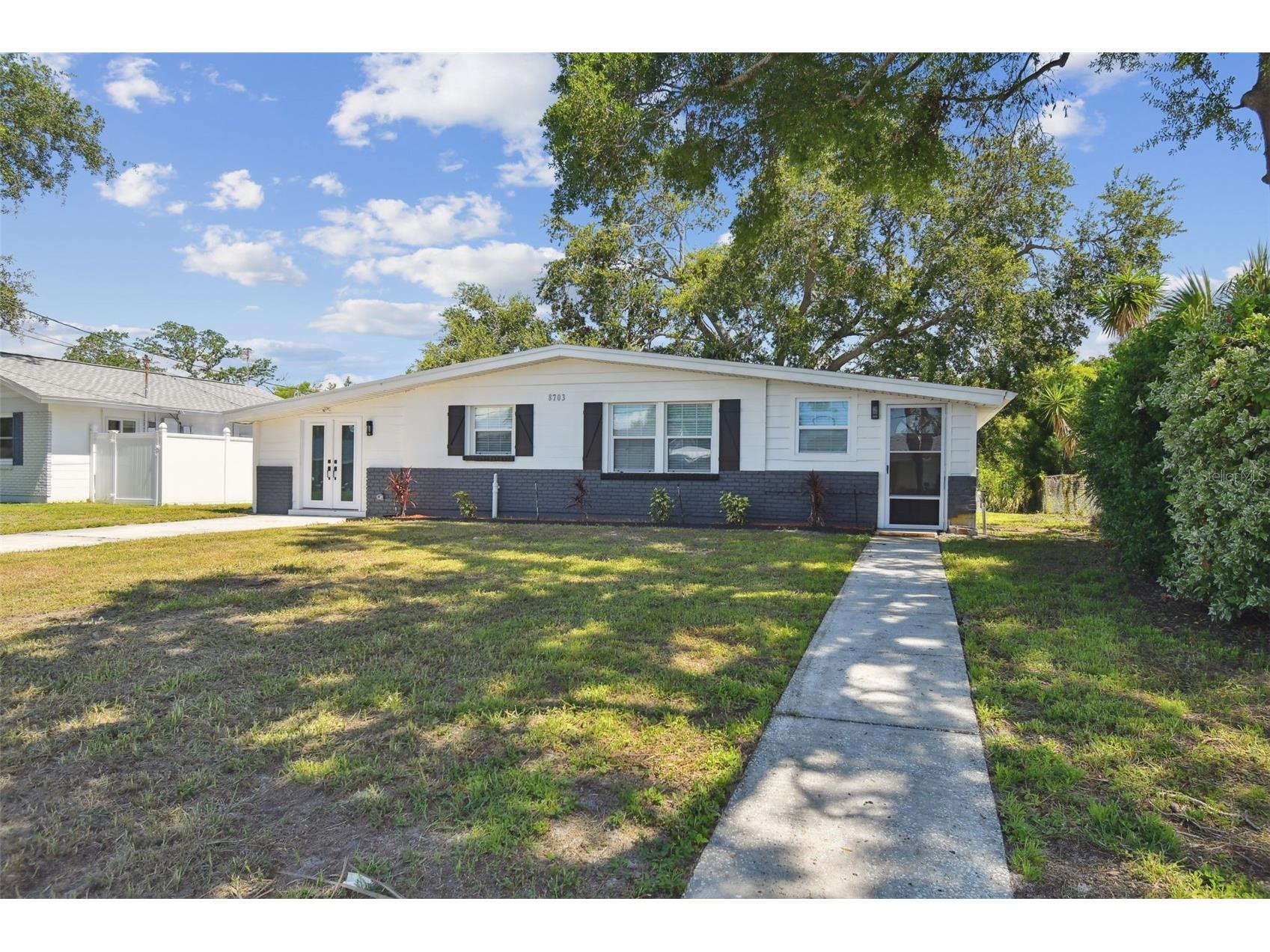 8703 Driftwood Drive Tampa FL 33615 TB8518257 image12