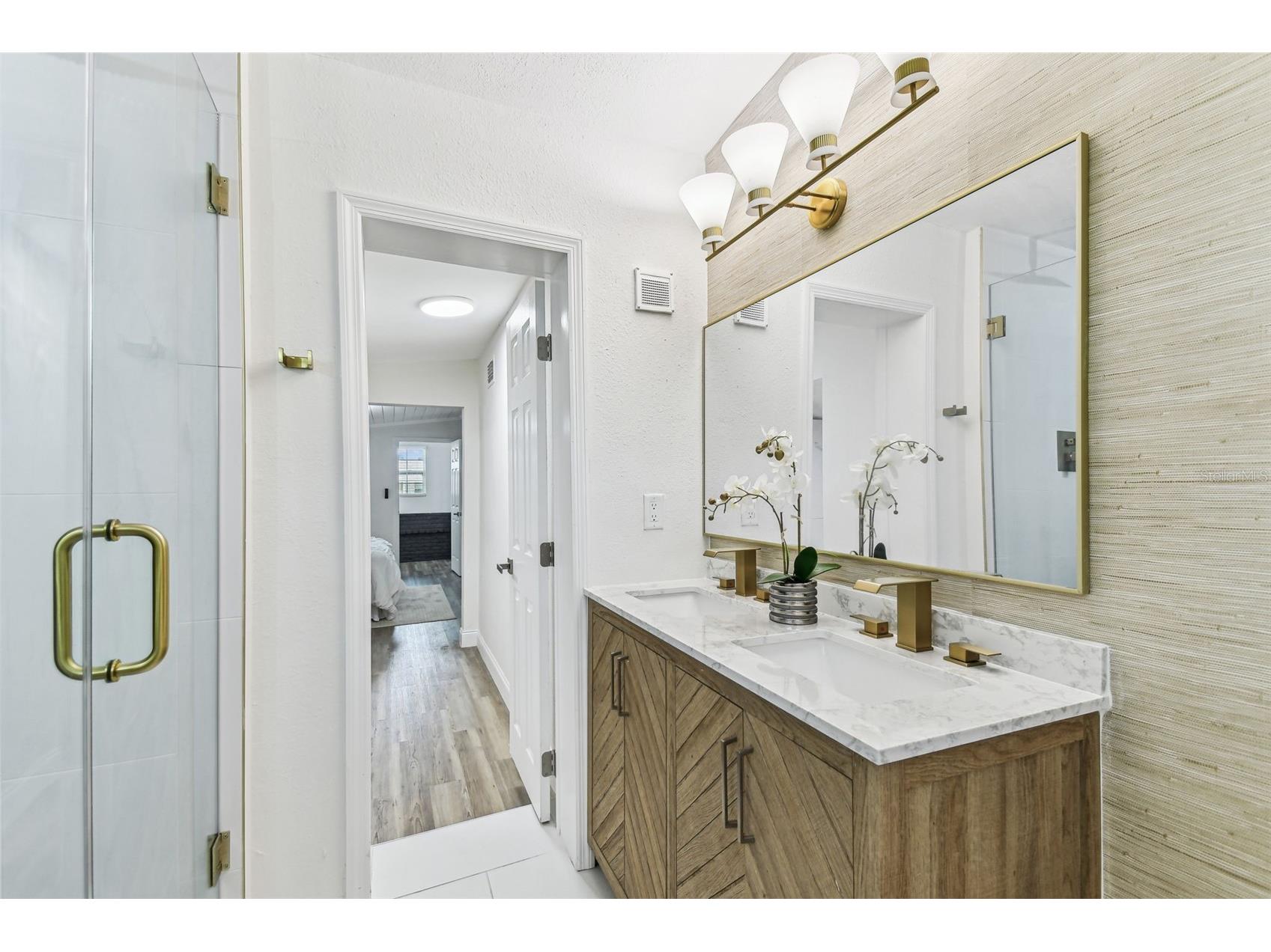 8703 Driftwood Drive Tampa FL 33615 TB8518257 image22
