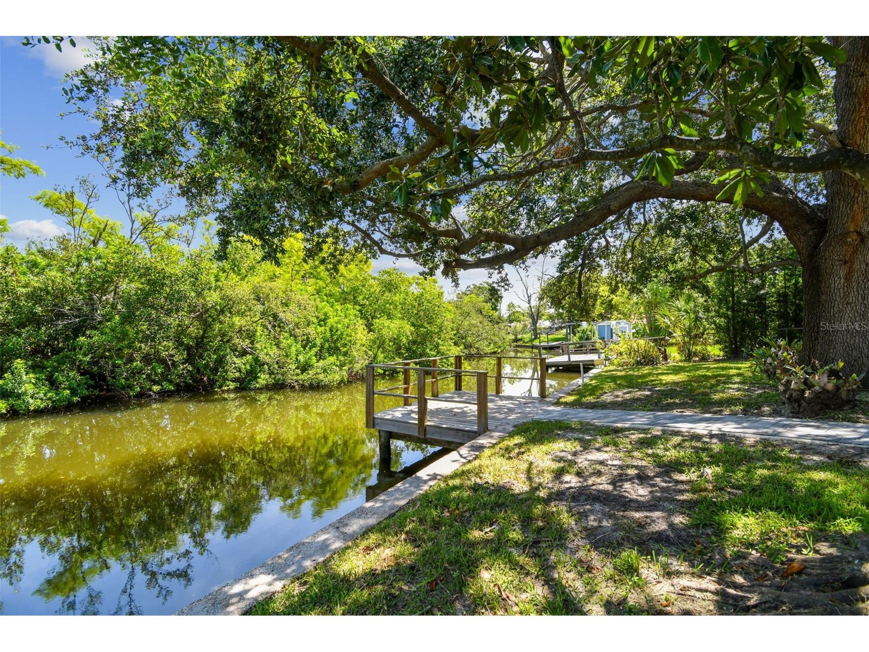 8703 Driftwood Drive Tampa FL 33615 TB8518257 image3