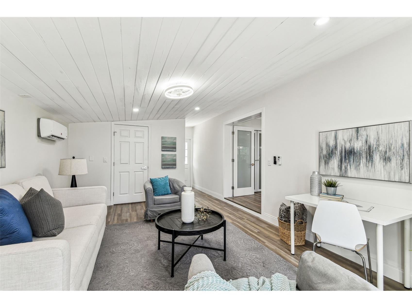 8703 Driftwood Drive Tampa FL 33615 TB8518257 image50