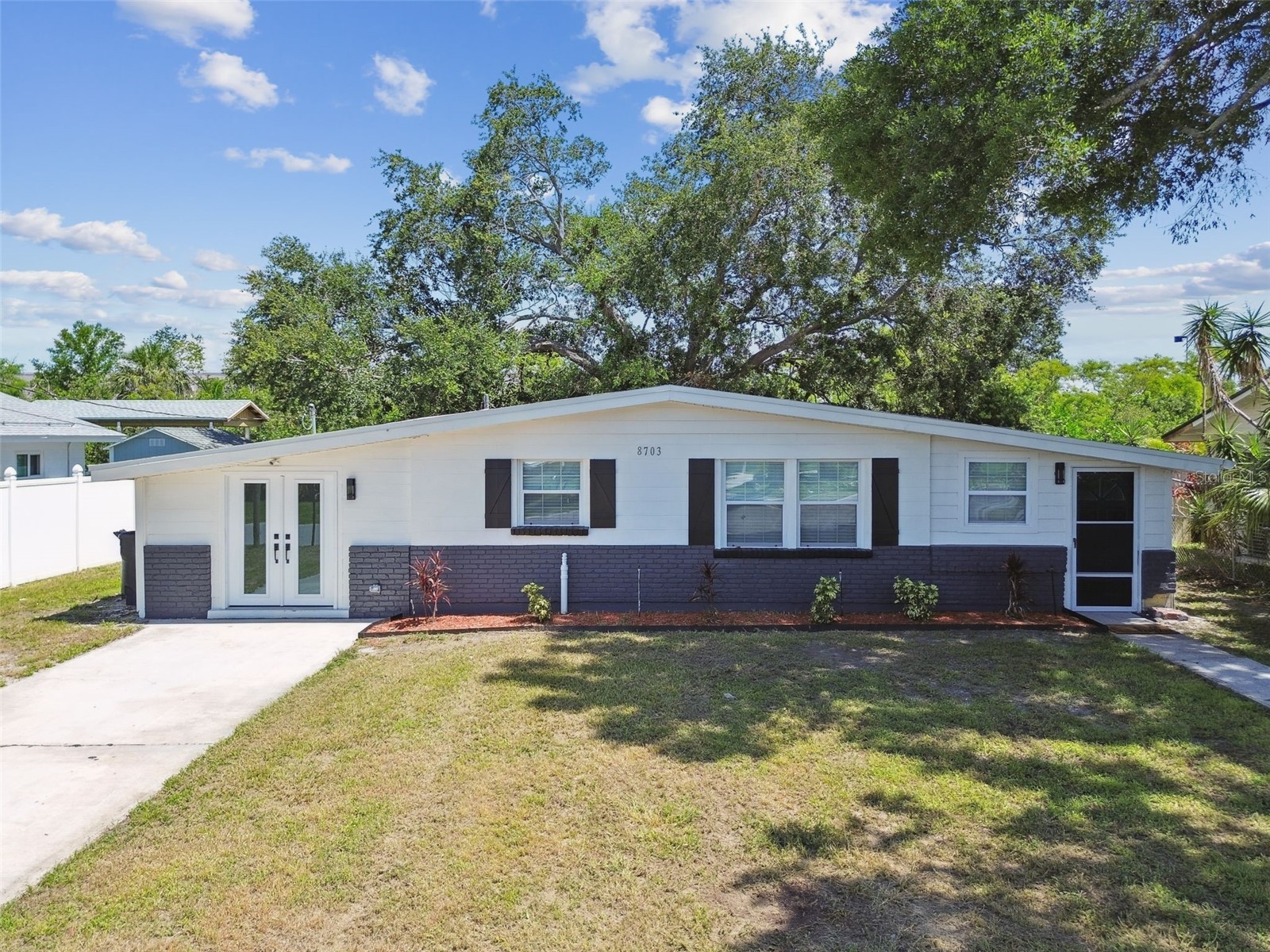 8703 Driftwood Drive Tampa FL 33615 TB8518257 image59