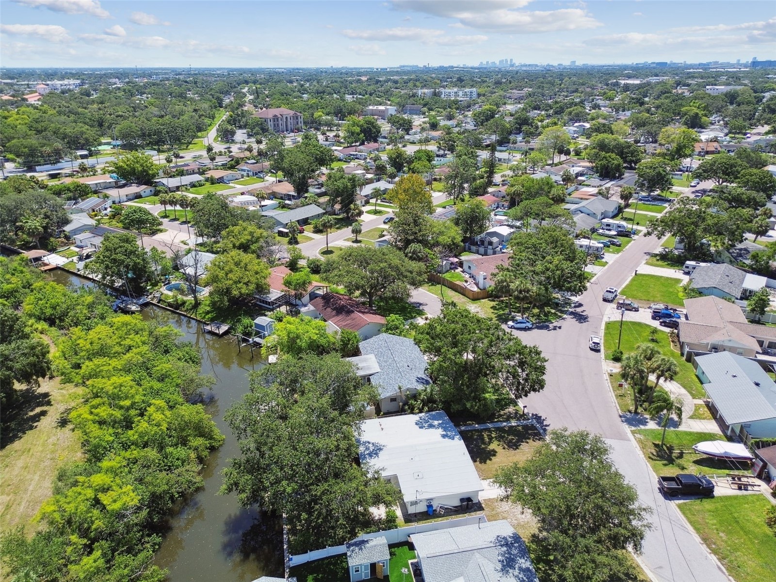 8703 Driftwood Drive Tampa FL 33615 TB8518257 image67