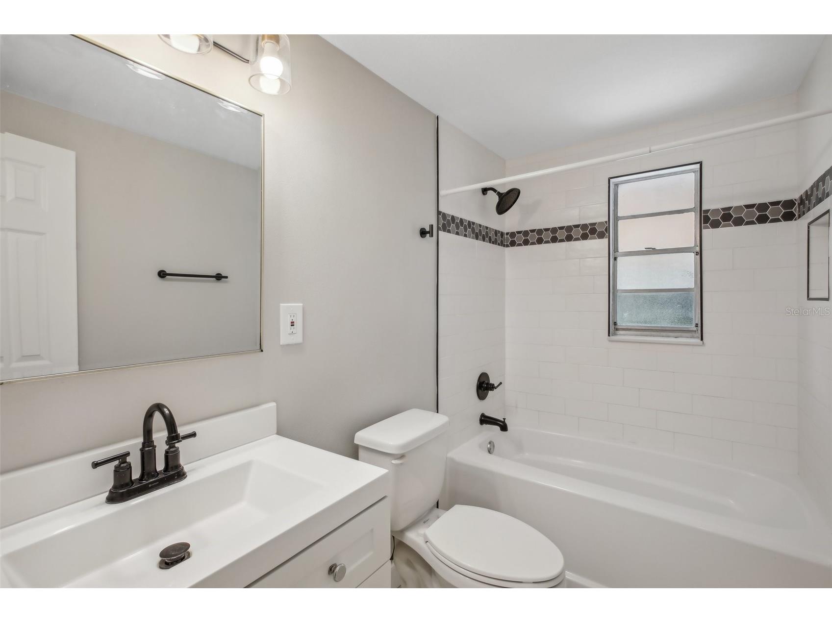 8703 Navajo Avenue Tampa FL 33637 TB8507396 image33