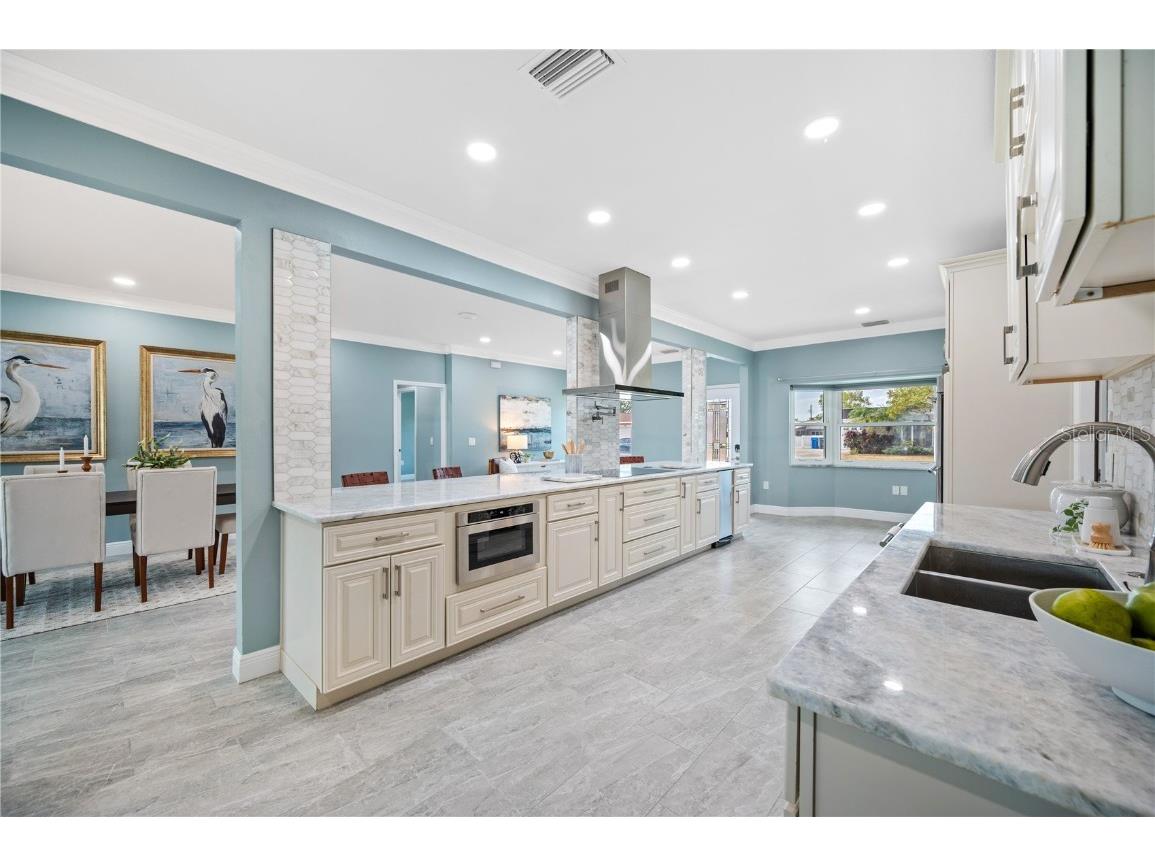 8704 Bay Crest Lane Tampa FL 33615 O6298771 image16