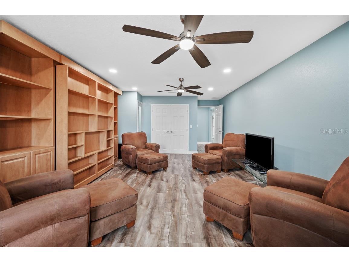 8704 Bay Crest Lane Tampa FL 33615 O6298771 image47