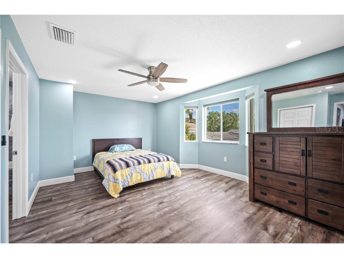 8704 Bay Crest Lane Tampa FL 33615 O6298771 image59