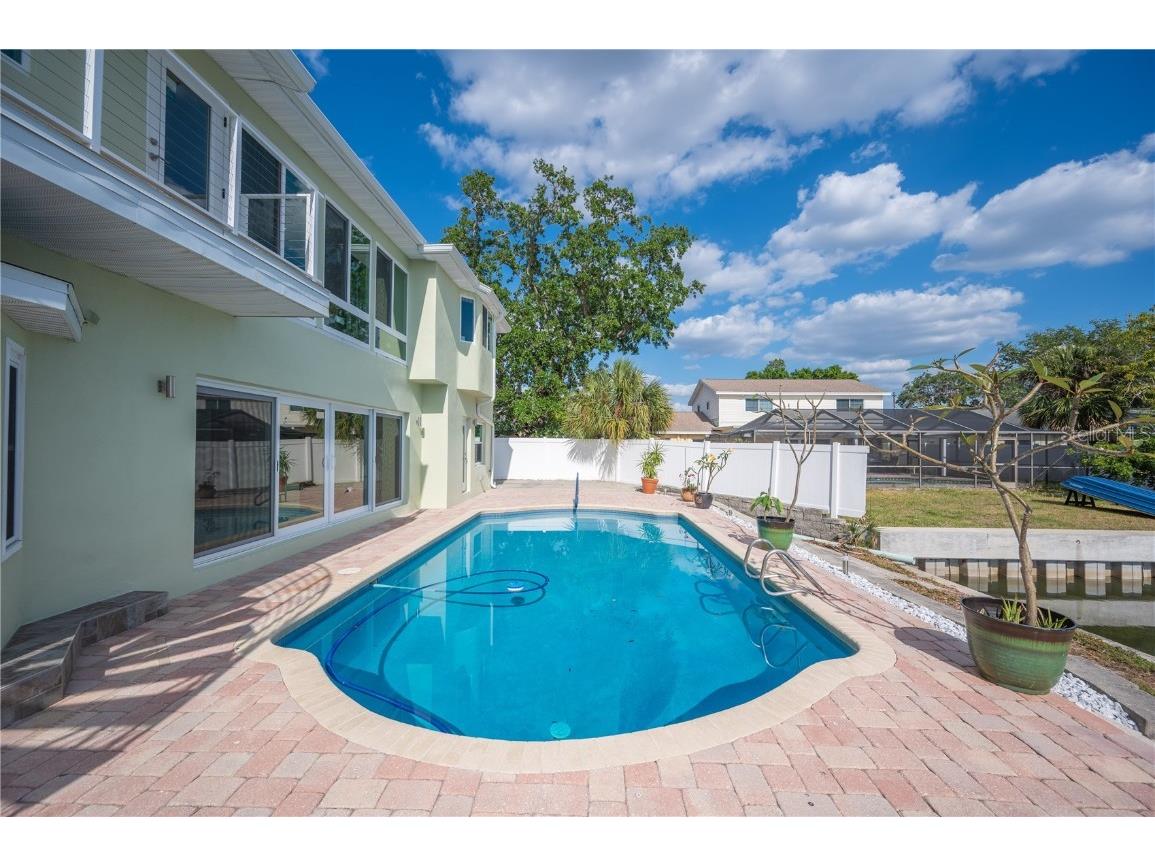 8704 Bay Crest Lane Tampa FL 33615 O6298771 image74