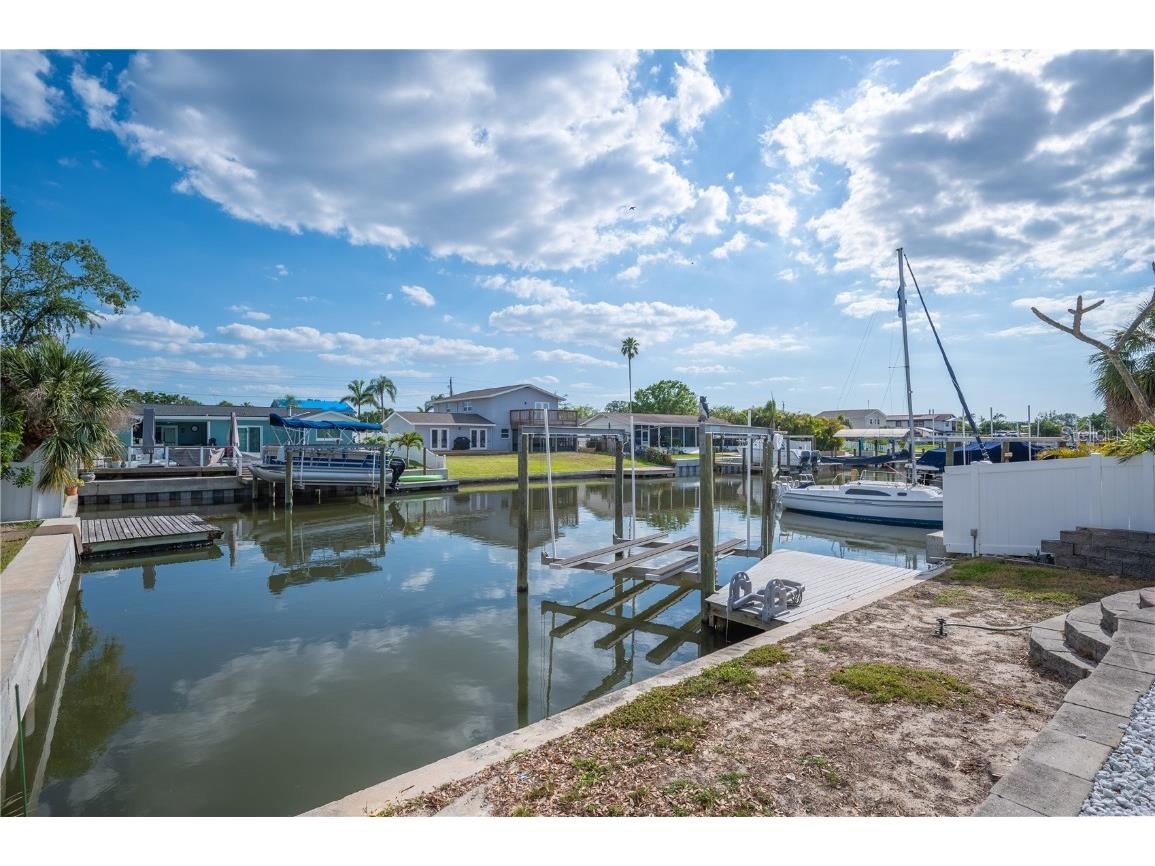 8704 Bay Crest Lane Tampa FL 33615 O6298771 image79