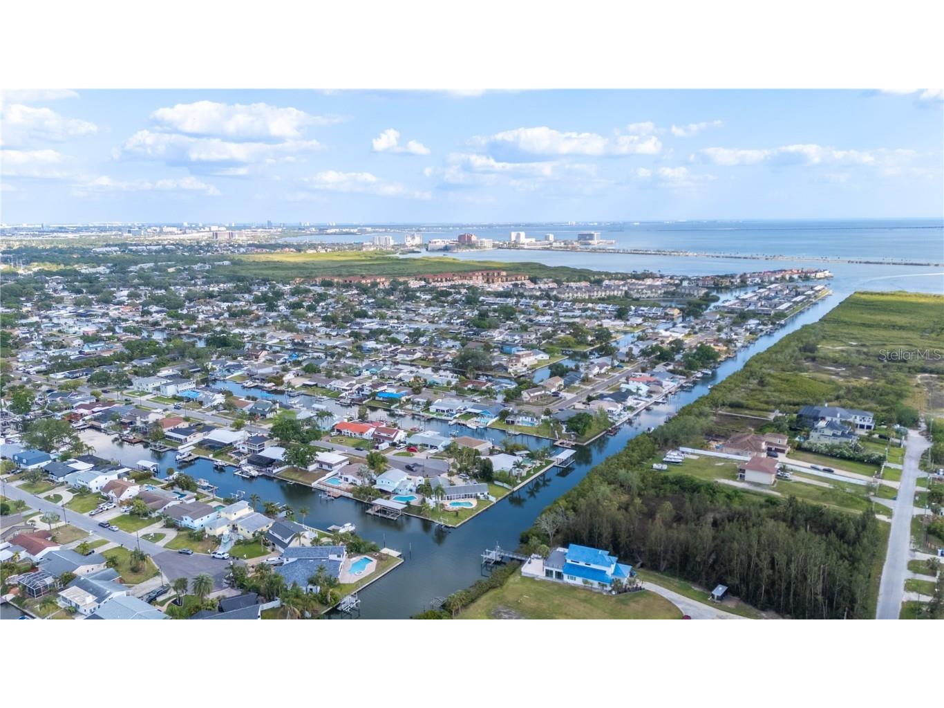 8704 Bay Crest Lane Tampa FL 33615 O6298771 image93