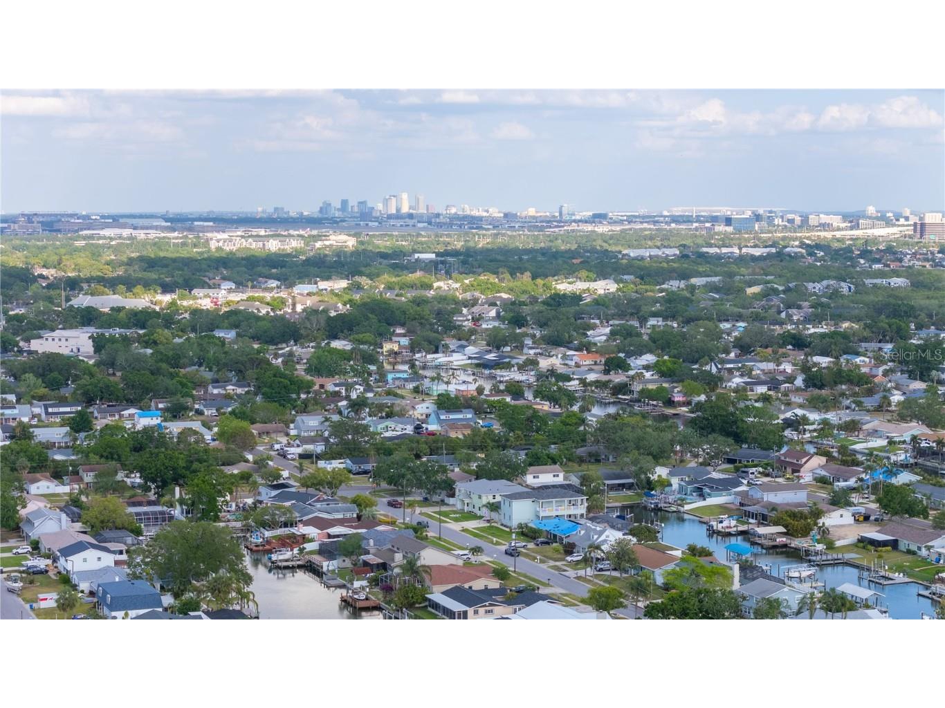 8704 Bay Crest Lane Tampa FL 33615 O6298771 image95