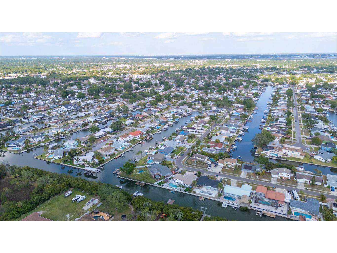 8704 Bay Crest Lane Tampa FL 33615 O6298771 image97