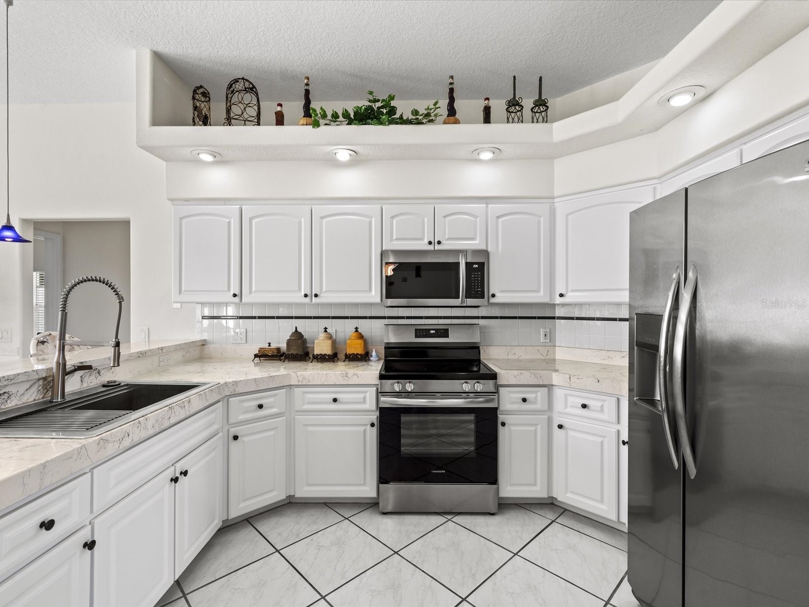 8704 Cypress Lakes Boulevard New Port Richey FL 34653 W7882510 image20