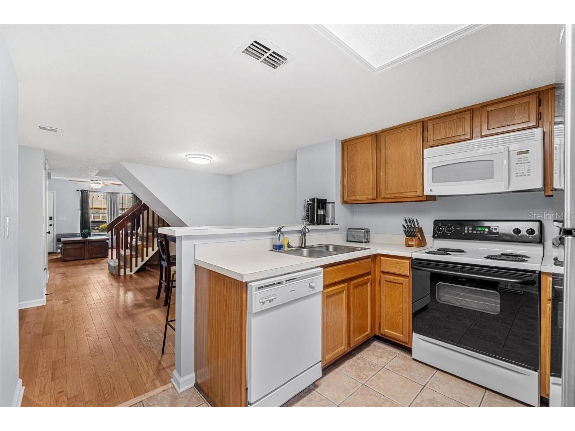 8704 Liberty Place Tampa FL 33615 TB8439651 image9