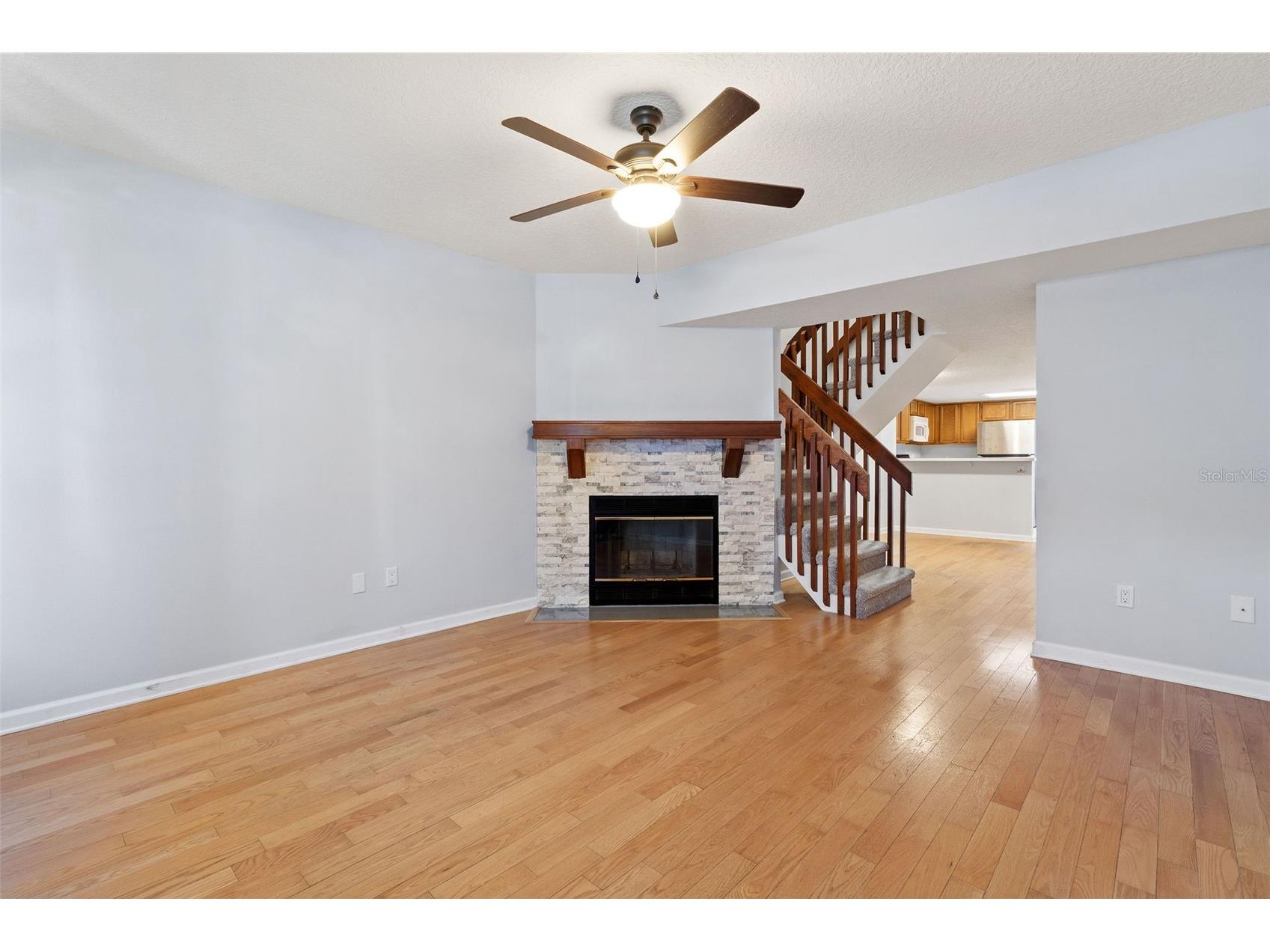 8704 Liberty Place Tampa FL 33615 TB8472404 image3