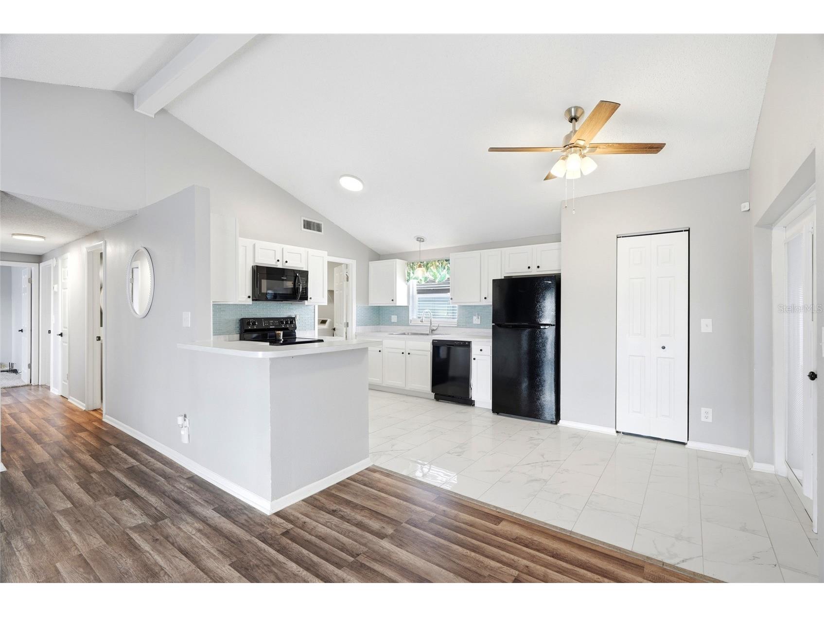 8704 Marlin Court Tampa FL 33634 TB8531776 image10