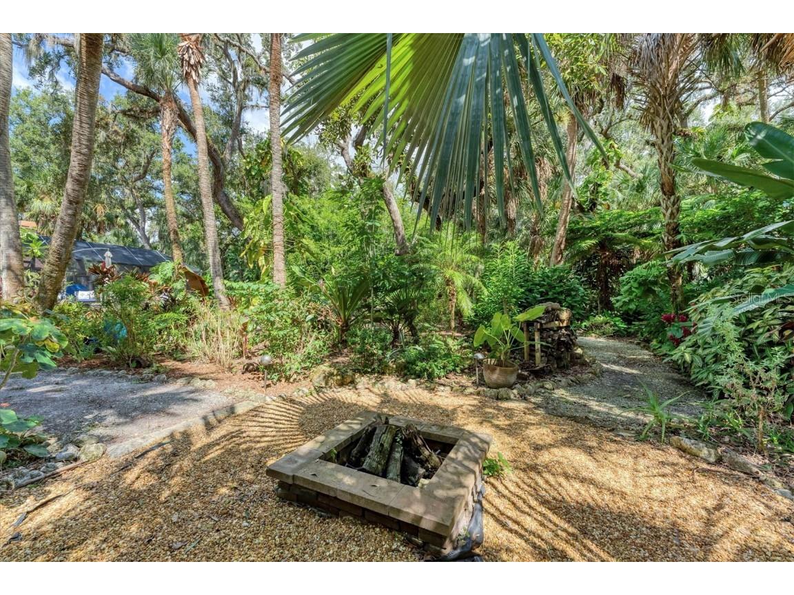 8704 Misty Creek Drive Sarasota FL 34241 A4668151 image62