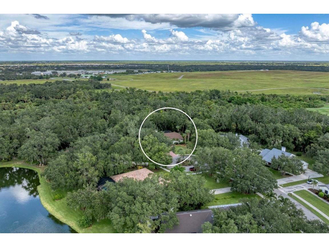 8704 Misty Creek Drive Sarasota FL 34241 A4668151 image70