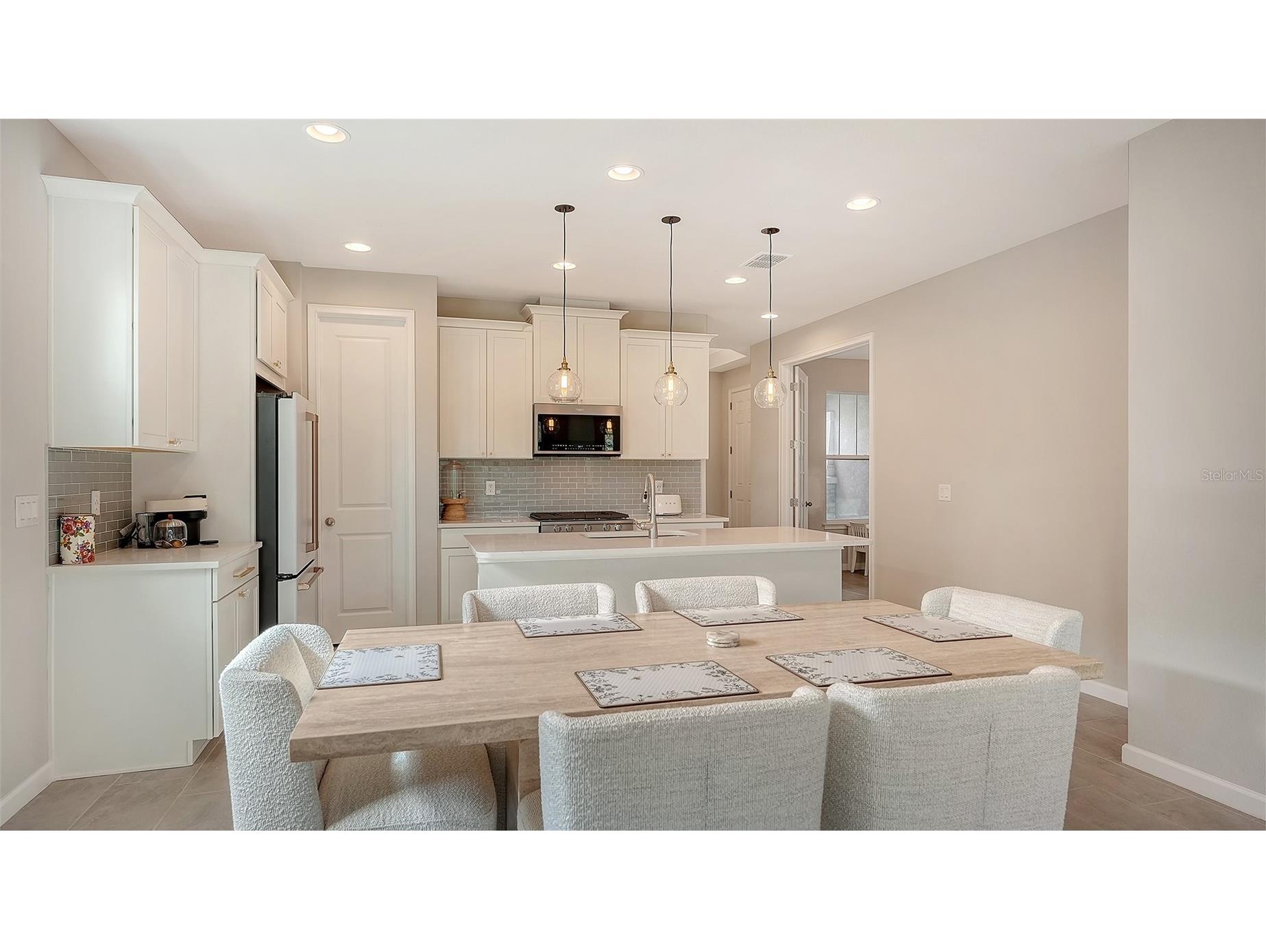 8704 Rain Song Road Sarasota FL 34238 A4693105 image10