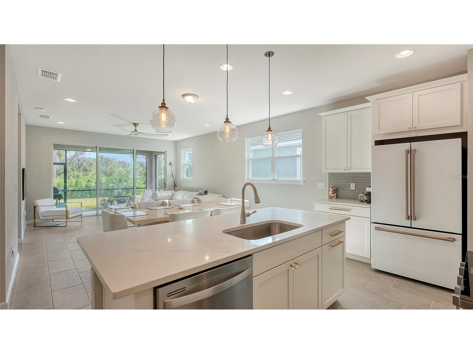 8704 Rain Song Road Sarasota FL 34238 A4693105 image16